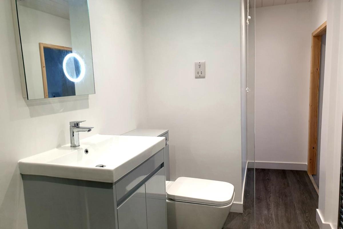 Plas Darien-3 Bed Apt- Sea Views - Sleeps 5 Trearddur Esterno foto